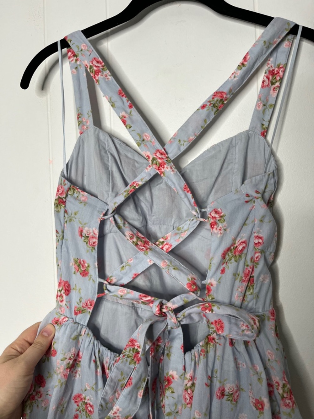Abercrombie & Fitch Light Blue Floral Tiered Maxi Dress Lace-Up Back - Picture 5 of 9